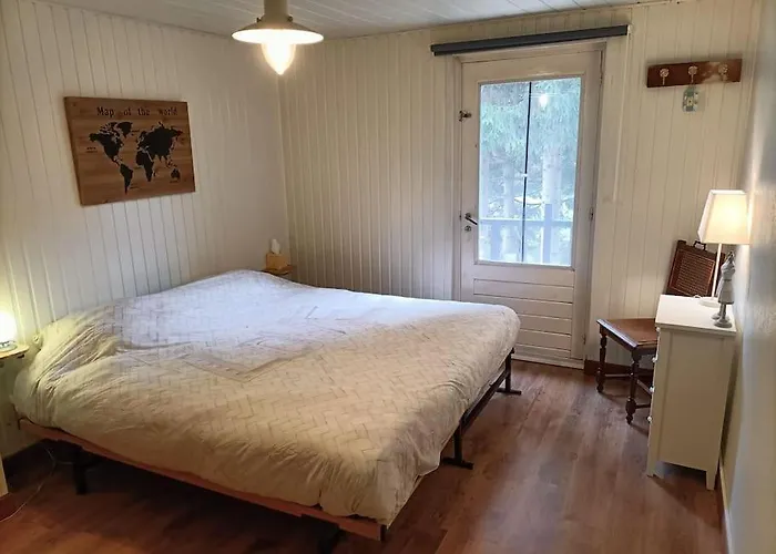 Vakantiewoning Clair De Lune Minimum 2 Nachten シャレー ラ・ロシュ・アン・アルデンヌ